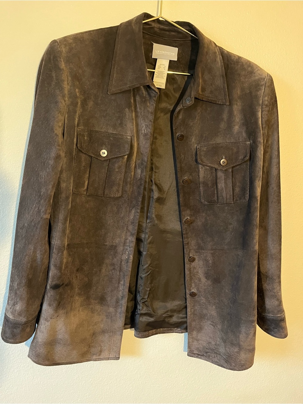 Liz Claivorne genuine suede shirt P